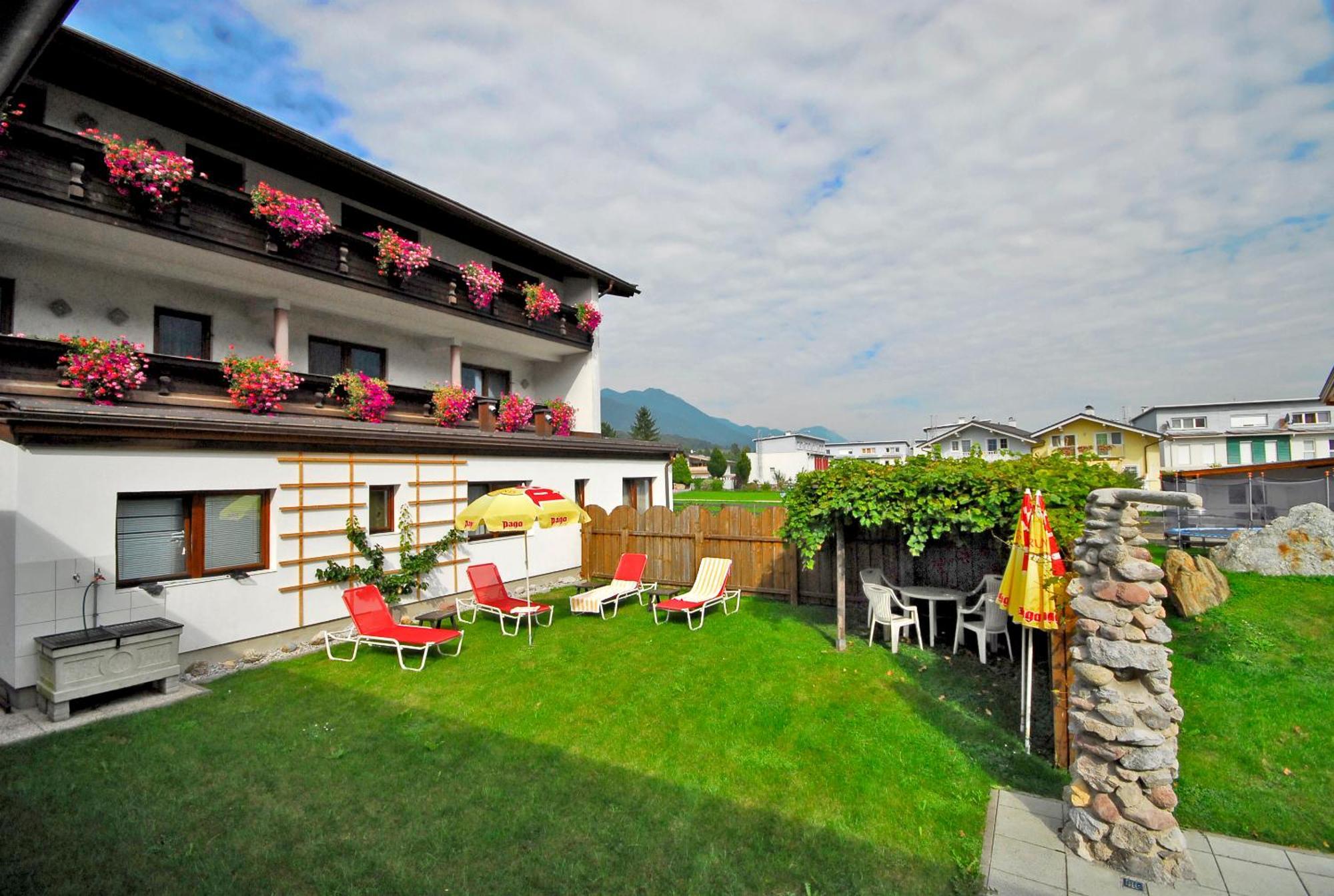 Hotel-Restaurant Sonnhof Radfeld Exterior photo